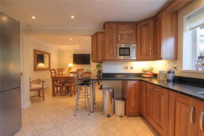 Kitchen Pic 2