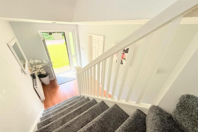 Saddlers Rise, Norton, WA7 6PG photo 4