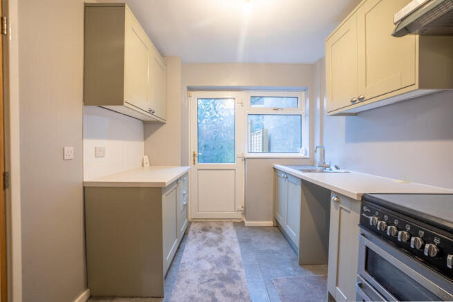 3 bed Terraced for sale Image 7