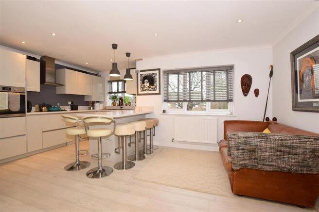 Lounge / Kitchen / Diner