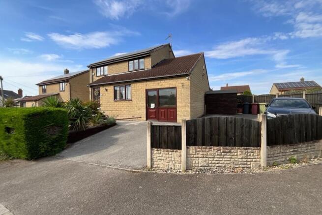 3 bed Detached for sale in sheffield
