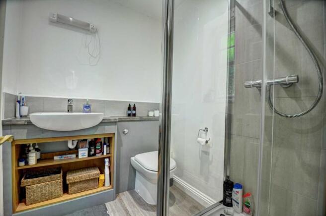 Photo 10