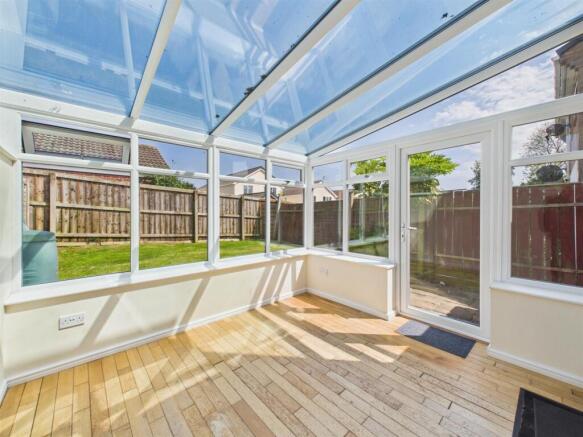 2 bed Semi-Detached for sale Image 4