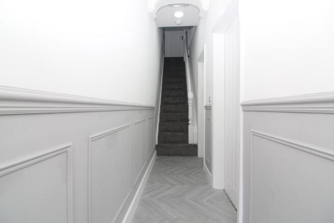 1 bed House to rent Image 6