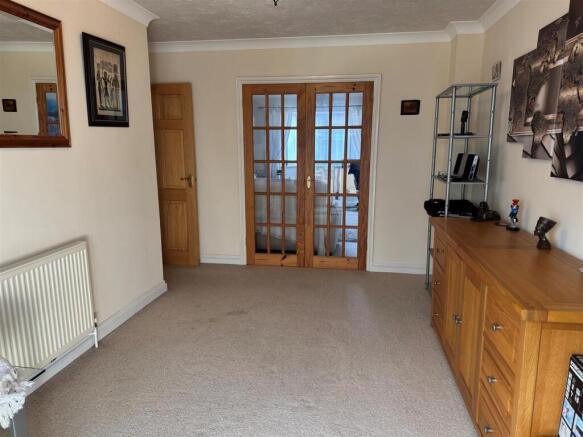 Sitting Room.jpg