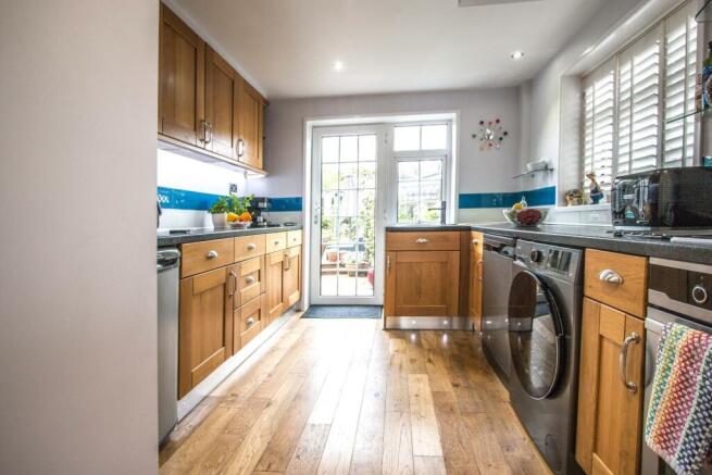 Kitchen..jpg