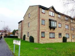 6, Purbeck House, Crusader Way, Watford WD18 6GP