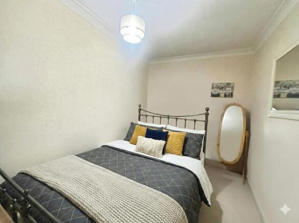 EweMove Estate Agents Scunthorpe - Bedroom