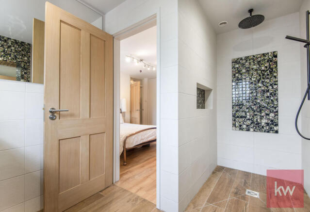 Bedroom One & Ensuite 