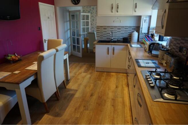 Kitchen / Breakfast