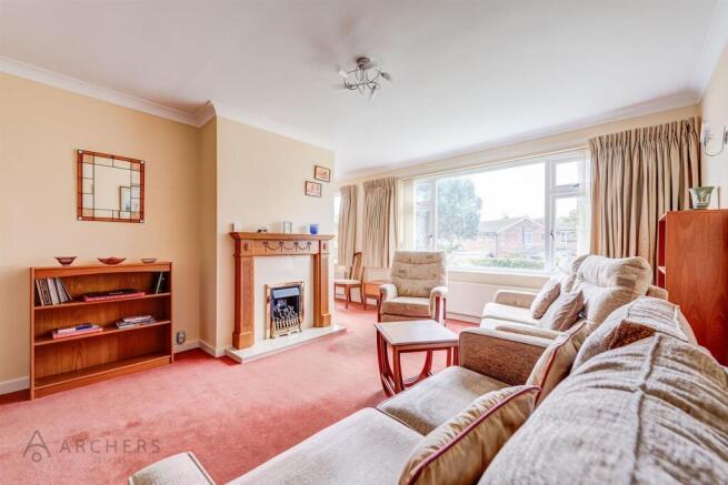 3PeterboroughDrive(Interior)-1.jpg