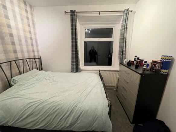 2 bed Terraced for sale Image 9