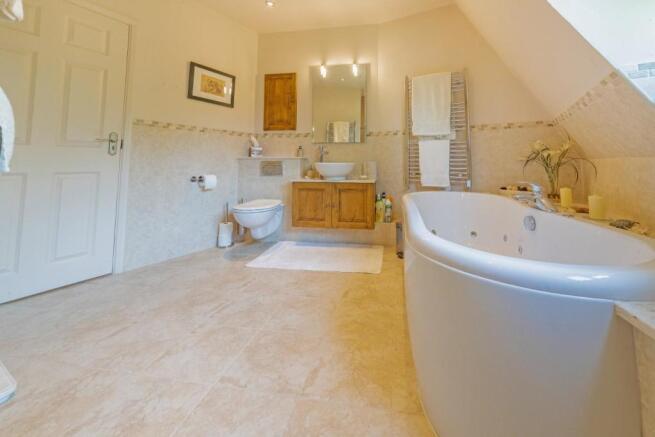 HI-RES_Groby-Lane-Leicestershire-detached-house-1V
