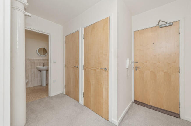 1 bed Apartment for sale Image 6