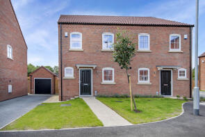 32, Lapwing Close, Doncaster DN10 4SR