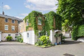 13, Bramwell Mews, London N1 0LH