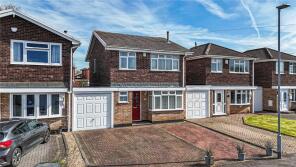 62, Briar, Amington, Tamworth B77 4DY