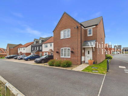 Peafowl Close, Diss IP22 4UR