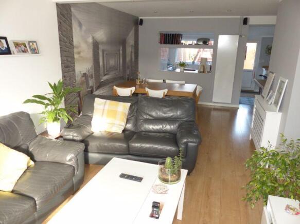 lounge 2