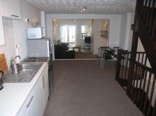 Kitchen/Dining Area