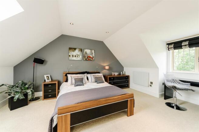 8263812-interior20-p