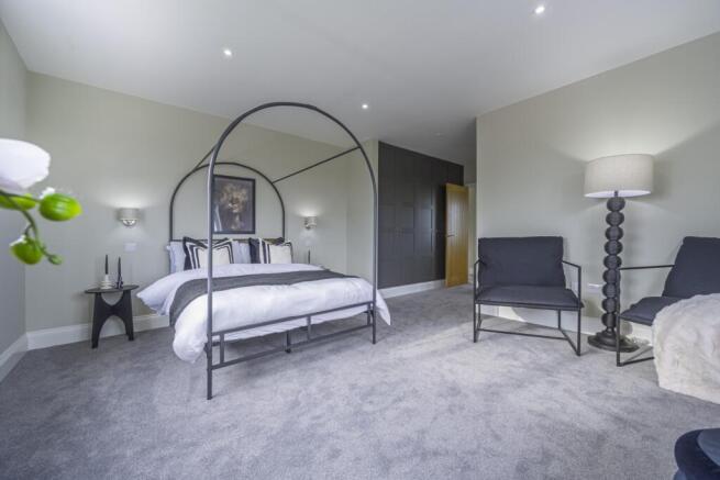 Main Bedroom - EweMove Swindon South