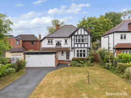 9, Park Way, Shenfield CM15 8LH