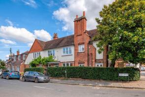 Flat 3, 2, Priory Avenue, Caversham, Reading RG4 7SE
