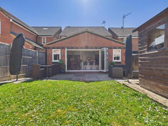 Kenmare Close, Great Ashby, photo 4