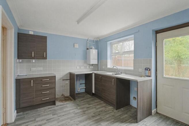 70 Goliath Road, Poole, BH15 4NS