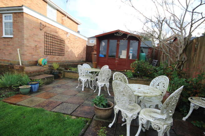 Rear Side Garden