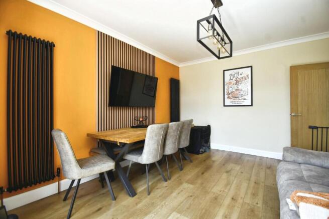 4 bed Terraced for sale Image 8