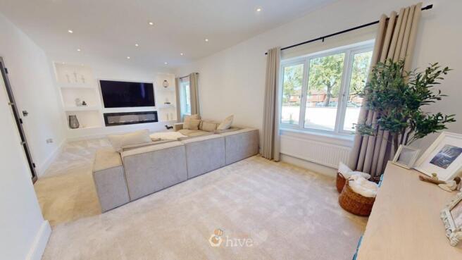 4 bed Detached for sale Image 4