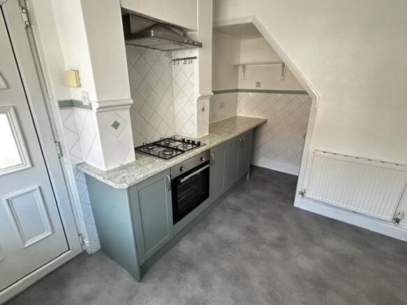 2 bed Semi-Detached for sale Image 5