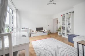 8, Woking Close, London SW15 5JZ