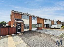 8, St Denys Crescent, Ibstock LE67 6NX