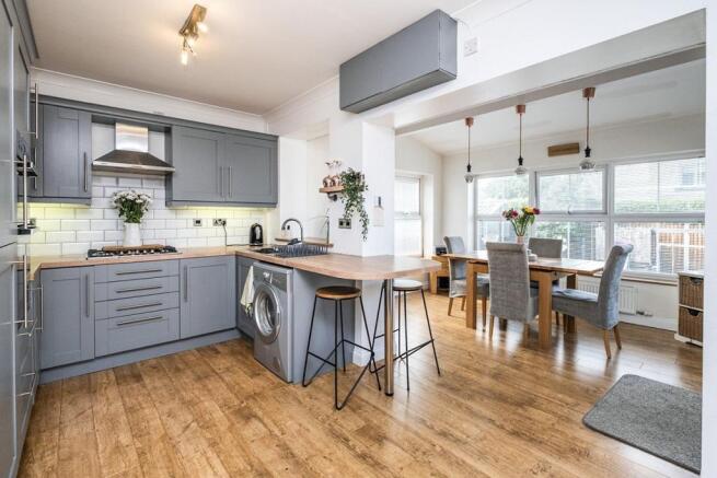 Kitchen/Dining Room