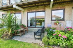 Flat 7, The Anchorage, Belle Vue Road, Paignton TQ4 6PA