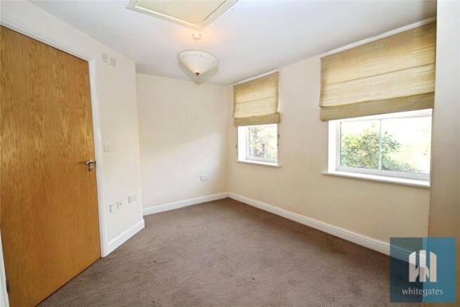 2 bed Apartment for sale Image 4