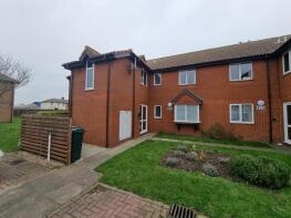 37, Walcheren Close, Deal CT14 6TY