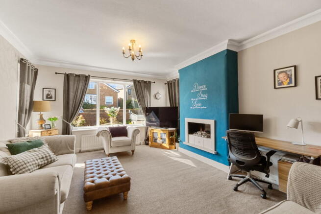 4 bed Semi-Detached for sale Image 7
