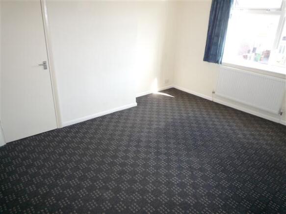 BEDROOM 1 (Front):