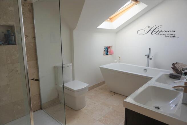 Master En-suite