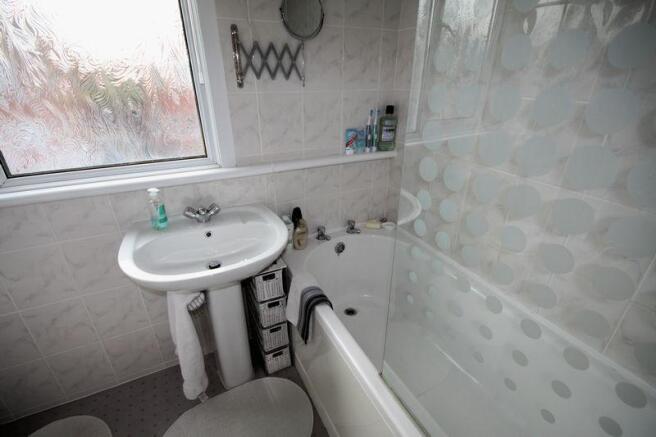 Bathroom / WC