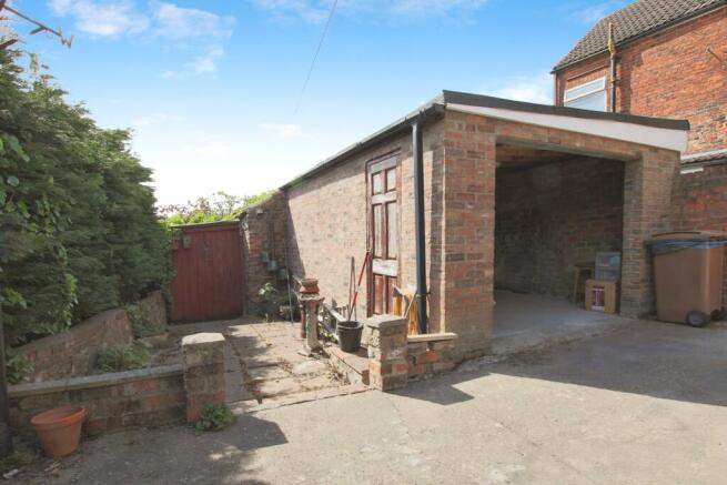 2 bed Terraced for sale Image 11