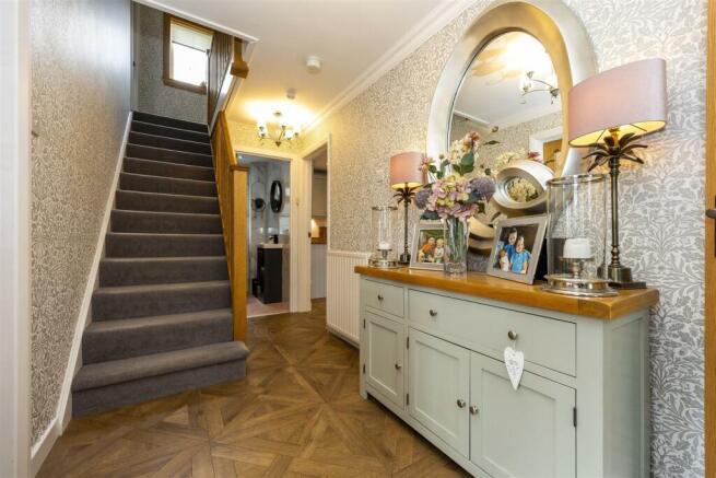 33_CLADDENS_PLACE_LENZIE_027.JPG