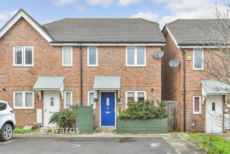 Buttercup Avenue, Minster On Sea, Sheerness, Kent