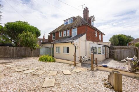 Hillcrest Road, Oak Leas, CT21