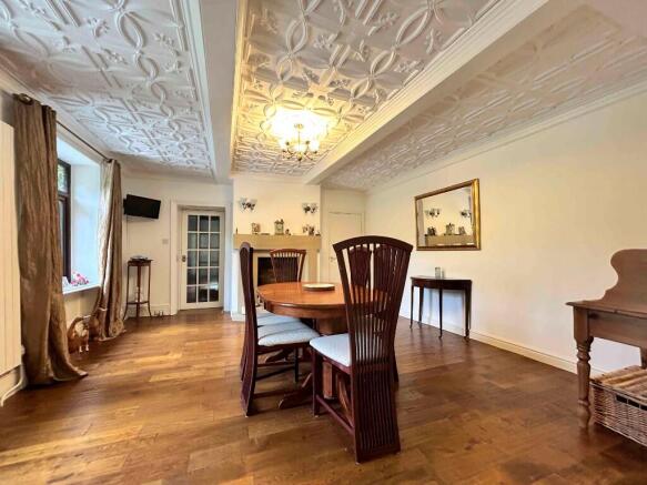 2 bed Detached for sale Image 10