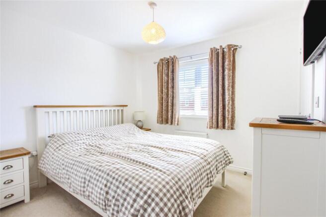 3 bed Semi-Detached for sale Image 8